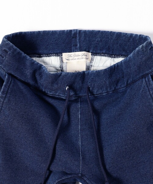 REMI RELIEF(レミレリーフ)の「REMI RELIEF × BEAMS PLUS / 別注 Indigo Sweat Shorts(その他パンツ・メンズ・インディゴブルー・LARGE/SMALL/X-LARGE/MEDIUM)」の2枚目の写真