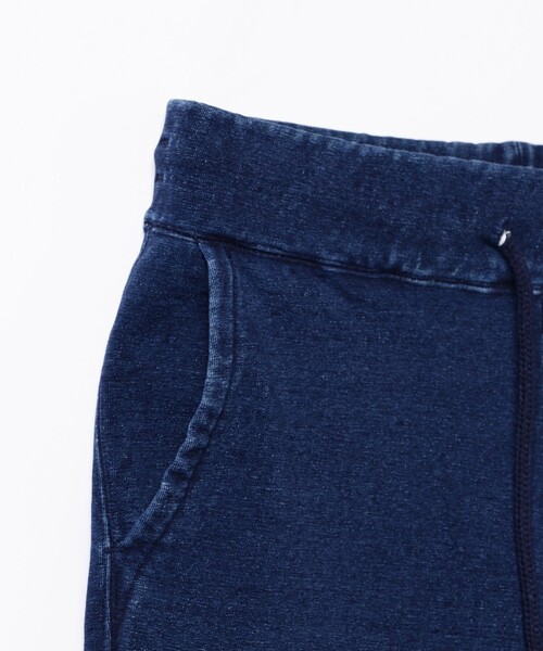 REMI RELIEF(レミレリーフ)の「REMI RELIEF × BEAMS PLUS / 別注 Indigo Sweat Shorts(その他パンツ・メンズ・インディゴブルー・LARGE/SMALL/X-LARGE/MEDIUM)」の5枚目の写真