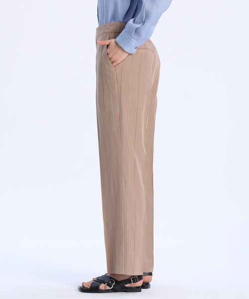 INED(イネド)の「ストライプストレートパンツ(その他パンツ・レディース・モカ・9号/7号)」の3枚目の写真