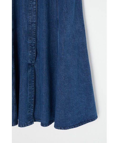 MOUSSY（マウジー）の「SLEEVELESS DENIM LONG ドレス（ワンピース・レディース・ブラック/ベージュ/ブルー・1/2）」の12枚目の写真