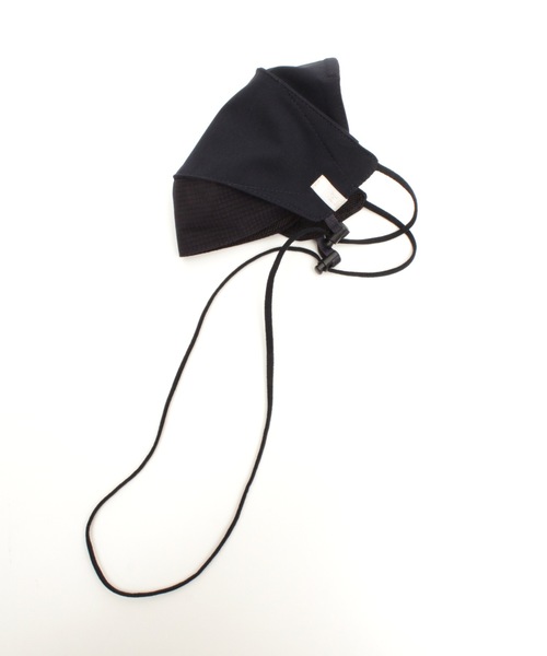 TROVE（トローヴ）の「TROVE / 3D FACE MASK +NECK STRAP（マスク・メンズ・ベージュ/グレー/ネイビー/ブラック・S/M）」の8枚目の写真