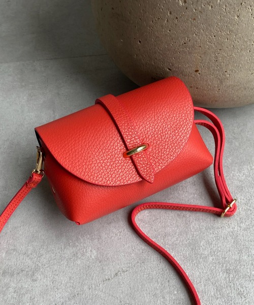 DouDou(ドゥドゥ)の「ミニショルダーバッグ(ショルダーバッグ・レディース・オフホワイト/ブラック/レッド・FREE)」の3枚目の写真