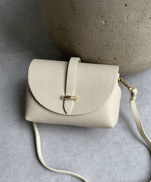 DouDou(ドゥドゥ)の「ミニショルダーバッグ(ショルダーバッグ・レディース・オフホワイト/ブラック/レッド・FREE)」の5枚目の写真