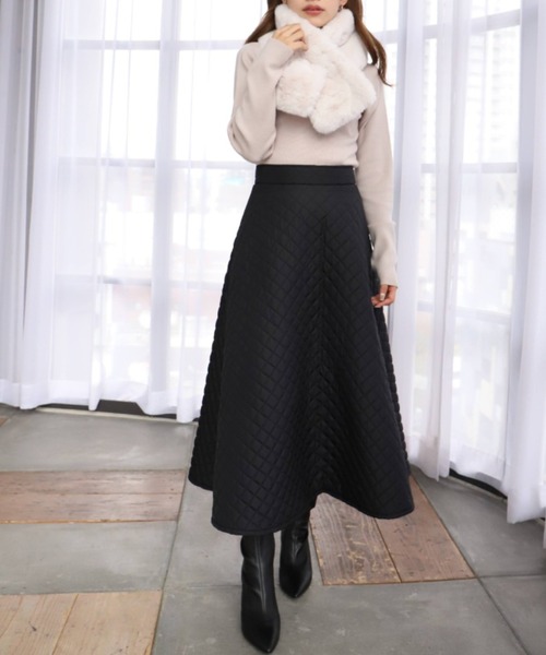 moment+（モーメントプラス）の「フェイクファーマフラー（ストール/ショール・レディース・ブラック/ブラウン/アイボリー/ピンクベージュ/グレイッシュベージュ・FREE）」の7枚目の写真