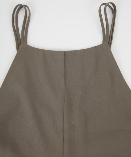 titivate（ティティベイト）の「ｷｬﾐｿｰﾙｻﾛﾍﾟｯﾄﾊﾟﾝﾂ/ｵｰﾙｲﾝﾜﾝ（サロペット/オーバーオール・レディース・アイボリー/チャコール/ブラック・S/M/L）」の5枚目の写真