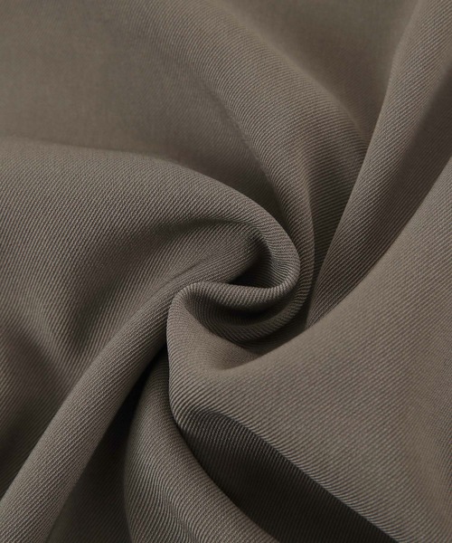 titivate（ティティベイト）の「ｷｬﾐｿｰﾙｻﾛﾍﾟｯﾄﾊﾟﾝﾂ/ｵｰﾙｲﾝﾜﾝ（サロペット/オーバーオール・レディース・アイボリー/チャコール/ブラック・S/M/L）」の8枚目の写真