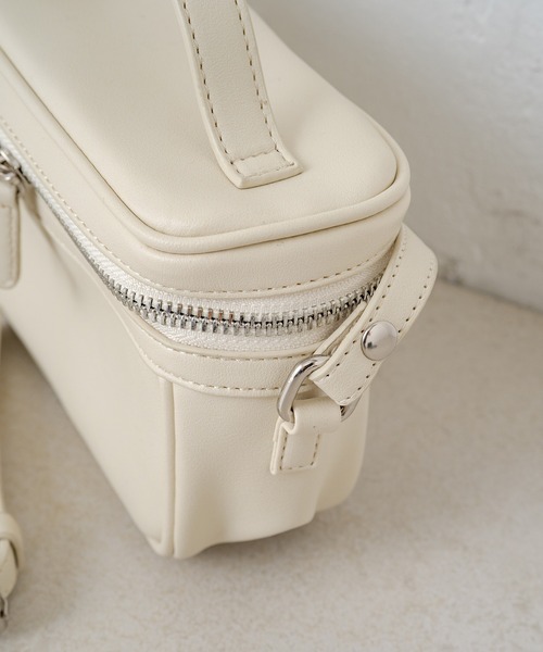 Kastane（カスタネ）の「バニティBAG（ショルダーバッグ・レディース・ブラック/アイボリー/ピンク・FREE）」の11枚目の写真