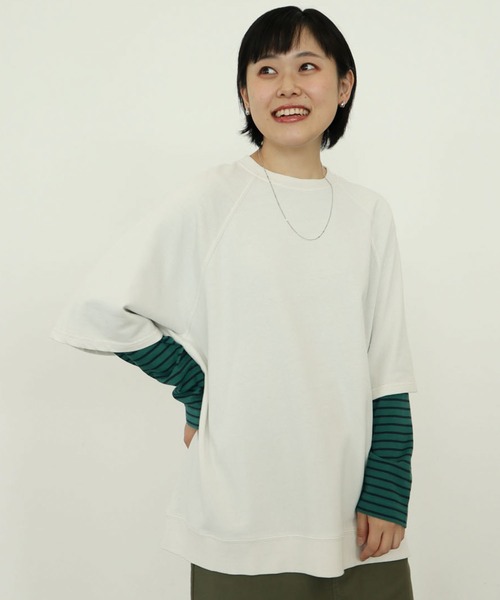 CRAFT STANDARD BOUTIQUE(クラフトスタンダードブティック)の「ピグメントダイラグランH/Sスウェット *(Tシャツ/カットソー・レディース・チャコールグレー/ライトブラウン/ライトグレー/ブルー/レッド・FREE)」の3枚目の写真