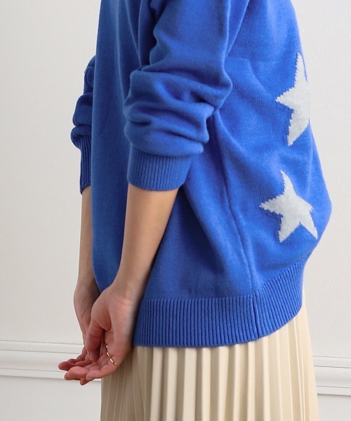 Bou Jeloud(ブージュルード)の「星ジャガードモックネックニットトップス(ニット/セーター・レディース・ブラック/ブルー/キャメル・FREE)」の20枚目の写真