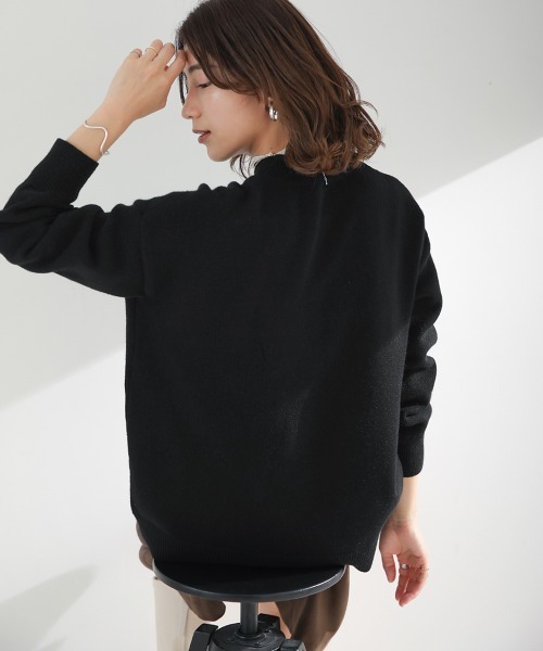 Bou Jeloud(ブージュルード)の「星ジャガードモックネックニットトップス(ニット/セーター・レディース・ブラック/ブルー/キャメル・FREE)」の17枚目の写真