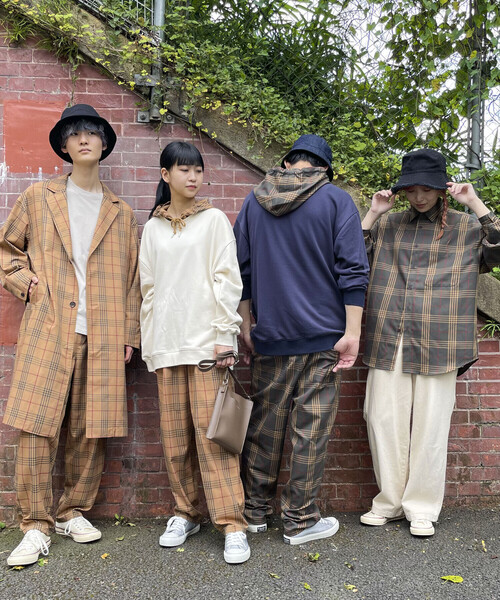 Purple&Yellow（パープルアンドイエロー）の「チェック チェスターコート（チェスターコート・メンズ・オリーブ/キャメル・SMALL/MEDIUM/LARGE/X-SMALL）」の7枚目の写真