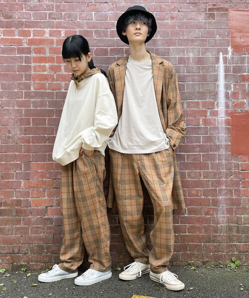 Purple&Yellow（パープルアンドイエロー）の「チェック チェスターコート（チェスターコート・メンズ・オリーブ/キャメル・SMALL/MEDIUM/LARGE/X-SMALL）」の5枚目の写真