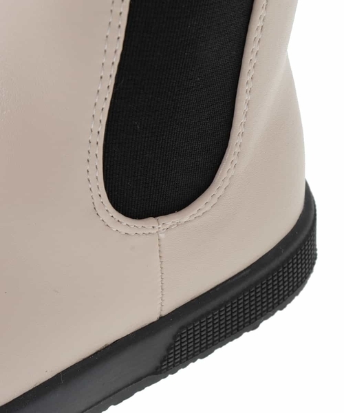 a.v.v（アーヴェヴェ）の「[KIDS]サイドゴアブーツ[WEB限定サイズ]（ブーツ・キッズ・ブラウン/アイボリー/ブラック・19/21/23/22/18/20）」の22枚目の写真