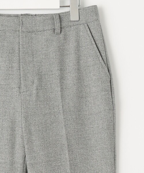 J.PRESS(ジェイプレス)の「【洗える】チェルビック テーパード パンツ(その他パンツ・レディース・ブラック系/ベージュ系/ライトグレー系・T17/T15/T13)」の20枚目の写真