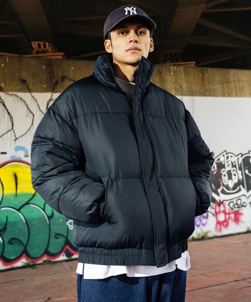 Ressaca（レサーカ）の「オーバーサイズ ファイバーダウンジャケット（ダウンジャケット/コート・メンズ・チャコールグレー/ブラック/ネイビー/ベージュ/グレー/オフホワイト・L/XL/M）」の2枚目の写真