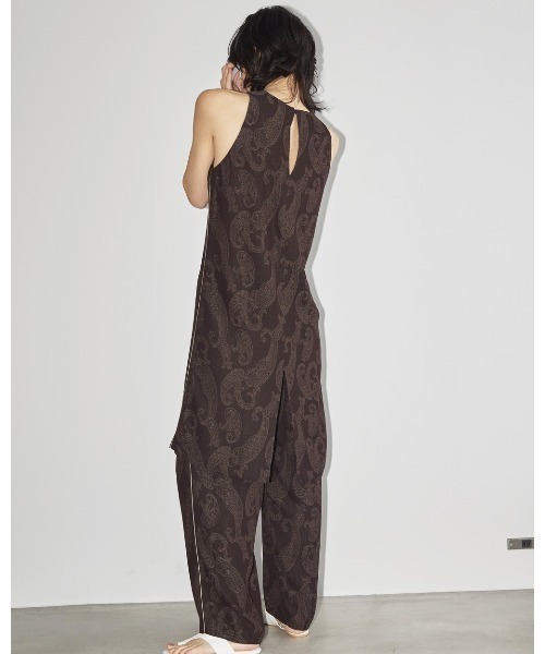 TODAYFUL（トゥデイフル）の「ペイズリースリーブレスチュニック（チュニック・レディース・ブラック/バーガンディー・FREE）」の9枚目の写真