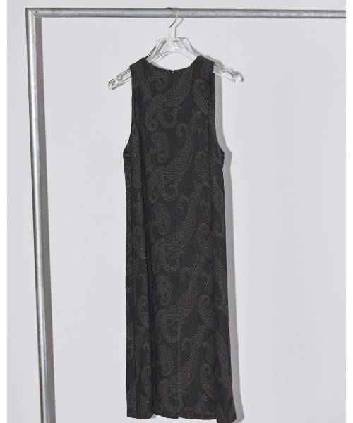 TODAYFUL（トゥデイフル）の「ペイズリースリーブレスチュニック（チュニック・レディース・ブラック/バーガンディー・FREE）」の11枚目の写真