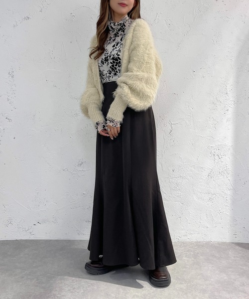 apres jour mignon(アプレジュールミニョン)の「フロッキープリントトップス【ZOZOTOWN限定アイテム】(Tシャツ/カットソー・レディース・ブラック/グレー/アイボリー・X-LARGE/フリー)」の10枚目の写真