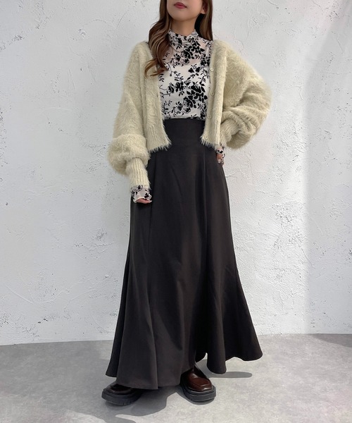 apres jour mignon(アプレジュールミニョン)の「フロッキープリントトップス【ZOZOTOWN限定アイテム】(Tシャツ/カットソー・レディース・ブラック/グレー/アイボリー・X-LARGE/フリー)」の11枚目の写真