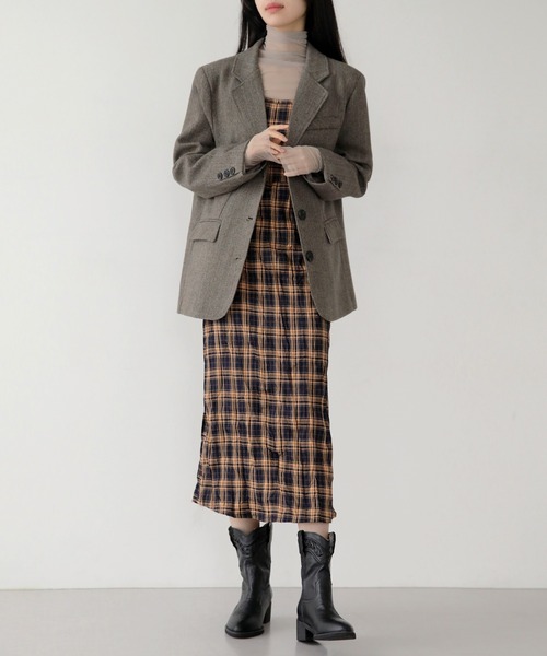 UNE MANSION（ユヌマンション）の「クラシックヘリンボーンブレザージャケット（テーラードジャケット・レディース・ダークベージュ/ブラウン・FREE）」の5枚目の写真