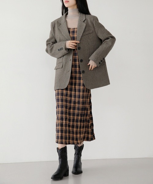 UNE MANSION（ユヌマンション）の「クラシックヘリンボーンブレザージャケット（テーラードジャケット・レディース・ダークベージュ/ブラウン・FREE）」の6枚目の写真