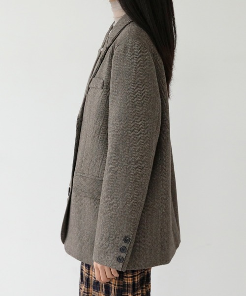 UNE MANSION（ユヌマンション）の「クラシックヘリンボーンブレザージャケット（テーラードジャケット・レディース・ダークベージュ/ブラウン・FREE）」の20枚目の写真
