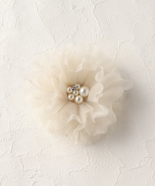 OPAQUE.CLIP（オペークドットクリップ）の「◆パール調飾り付きコサージュ（ブローチ/コサージュ・レディース・ネイビー/ライトベージュ・00）」の3枚目の写真