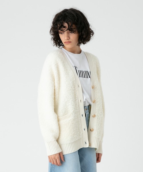 allureville（アルアバイル）の「ブークレーコンビカーディガン