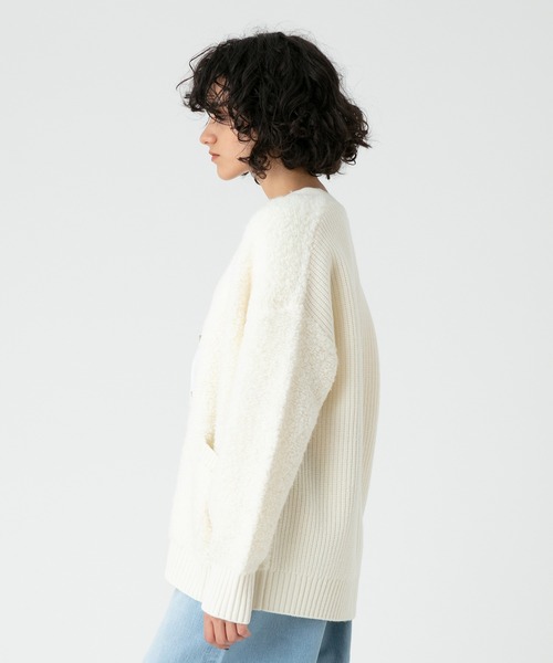 allureville（アルアバイル）の「ブークレーコンビカーディガン