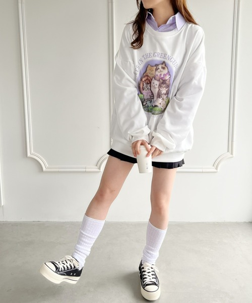 Loueme(ルエム)の「【23S/S 春夏新作】キャットプリントオーバースウェット(スウェット・レディース・ラベンダー/ホワイト/チャコールグレー・FREE)」の4枚目の写真