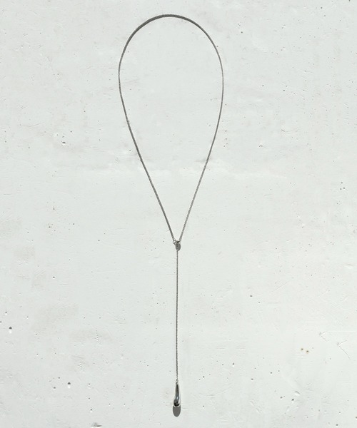 GOLDY(ゴールディ)の「"Y"シェイプ ニュアンス ドロップ ロング ネックレス(ネックレス・メンズ・シルバー/ゴールド/シルバー系その他/ゴールド系その他・FREE)」の10枚目の写真