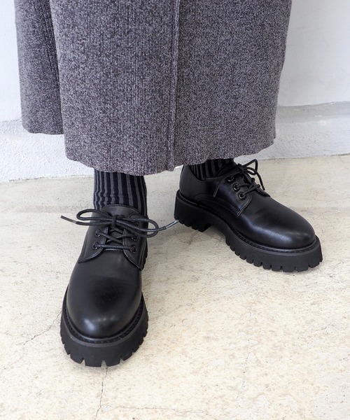 byあしながおじさん（バイアシナガオジサン）の「軽量｜厚底レースアップシューズ　8710505（ドレスシューズ・レディース・アイボリー/ライトグレー/ブラック/ブラック×レッド/ブラック×ピンク/シルバー・S/L/M/LL）」の15枚目の写真