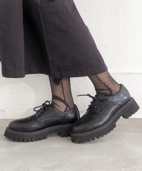 byあしながおじさん（バイアシナガオジサン）の「軽量｜厚底レースアップシューズ　8710505（ドレスシューズ・レディース・アイボリー/ライトグレー/ブラック/ブラック×レッド/ブラック×ピンク/シルバー・S/L/M/LL）」の18枚目の写真