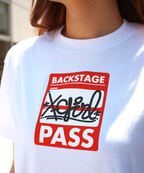 X-girl（エックスガール）の「BACK STAGE PASS S/S BIG TEE（Tシャツ/カットソー・レディース・ホワイト/ブラック/レッド・ONE SIZE）」の5枚目の写真