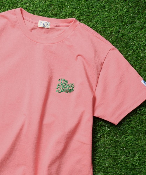 The Endless Summer（エンドレスサマー）の「The Endless Summer COLOR EMB T-SHIRT / Tシャツ（Tシャツ/カットソー・メンズ・ホワイト/ブルー/グリーン/ピンク/イエロー/ブラック・X-LARGE/MEDIUM/LARGE/SMALL）」の6枚目の写真