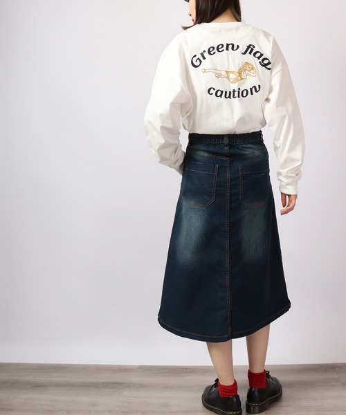 ATELANE(アテレーン)の「ATELANE ルーズシルエットレースクィーン刺繍ロングスリーブTEE(Tシャツ/カットソー・メンズ・グリーン/ブラック/ホワイト・M/L)」の9枚目の写真