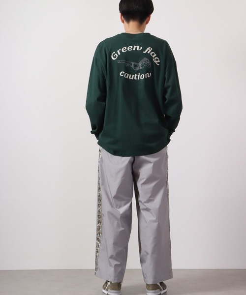 ATELANE(アテレーン)の「ATELANE ルーズシルエットレースクィーン刺繍ロングスリーブTEE(Tシャツ/カットソー・メンズ・グリーン/ブラック/ホワイト・M/L)」の19枚目の写真