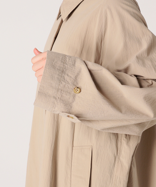 AP STUDIO（エーピーストゥディオ）の「SCENTOF コットンライトコート（ステンカラーコート・レディース・ベージュ・FREE）」の17枚目の写真