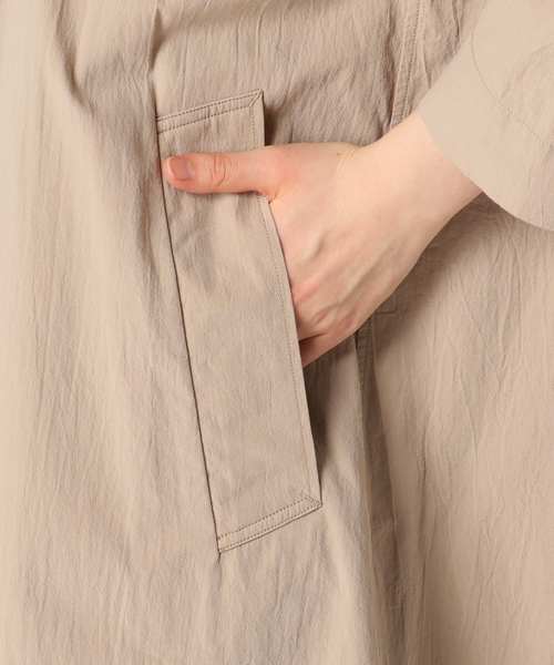 AP STUDIO（エーピーストゥディオ）の「SCENTOF コットンライトコート（ステンカラーコート・レディース・ベージュ・FREE）」の11枚目の写真