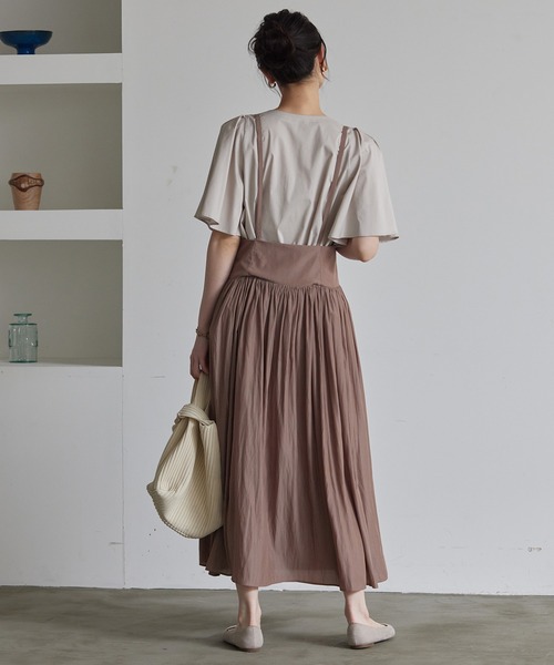 for/c(フォーシー)の「ボリューム袖ブラウス【サスティナブル】(シャツ/ブラウス・レディース・ライトベージュ/ネイビー・M/L)」の10枚目の写真