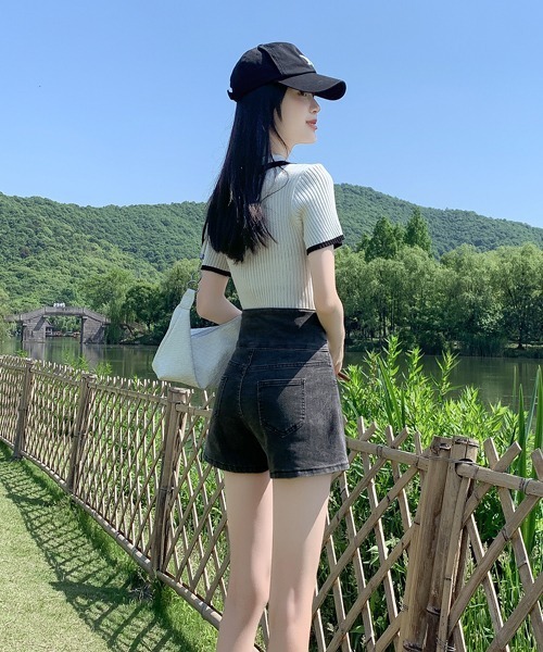 gossip!ロサンゼルス(ゴシップロサンゼルス)の「ハイウェストショートパンツ(デニムパンツ・レディース・ライトブルー/グレー/ブラック・S/M/L)」の8枚目の写真