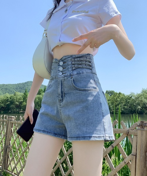 gossip!ロサンゼルス(ゴシップロサンゼルス)の「ハイウェストショートパンツ(デニムパンツ・レディース・ライトブルー/グレー/ブラック・S/M/L)」の14枚目の写真