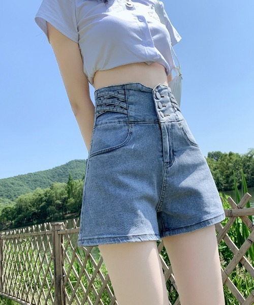 gossip!ロサンゼルス(ゴシップロサンゼルス)の「ハイウェストショートパンツ(デニムパンツ・レディース・ライトブルー/グレー/ブラック・S/M/L)」の16枚目の写真