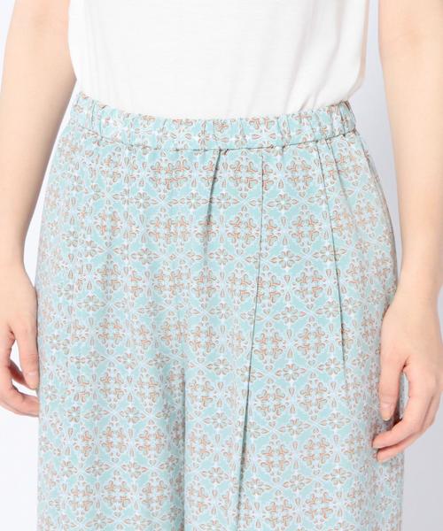 Another Edition(アナザーエディション)の「プリントイージーパンツ/ AEBC PRT EASY WID PT◆(その他パンツ・レディース・オフホワイト/ライム・フリー)」の10枚目の写真