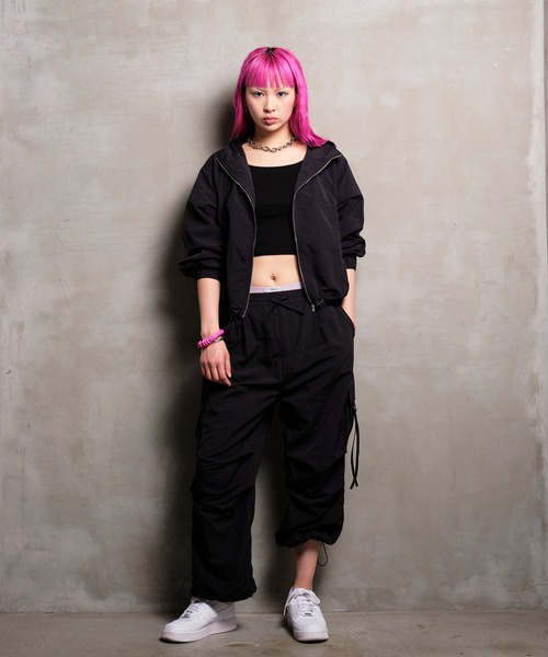 VeLV(ヴェルヴ)の「ナイロンフードブルゾン(ナイロンジャケット・レディース・ホワイト/ブラック/マルチ・FREE)」の14枚目の写真