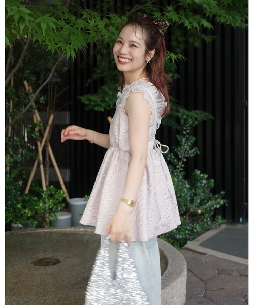 【新品タグ付】jumelle ジュメロ　フリルジップアップスウェット　グレー jumelle トレーナー スウェット 刺繍オーバースウェット