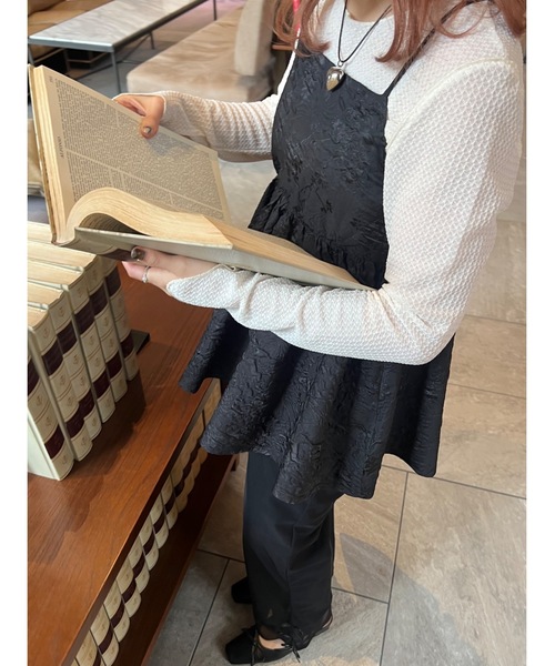 JUMELLE（ジュメロ）の「【着回し力抜群】ふくれジャガードトップ（シャツ/ブラウス・レディース・ブラック/ラベンダー・FREE）」の14枚目の写真