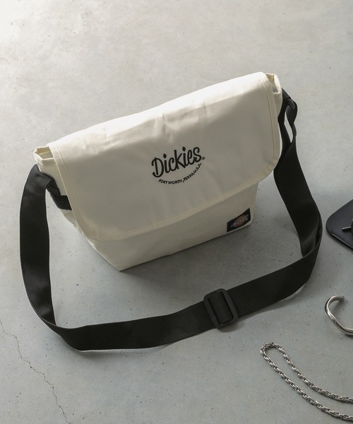 Dickies(ディッキーズ)の「Dickies ロゴ刺繍 メッセンジャーバッグ(メッセンジャーバッグ・メンズ・ベージュ/ブラック/オフホワイト・FREE)」の10枚目の写真