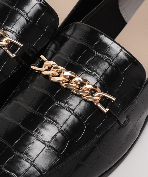 LAKOLE(ラコレ)の「【卒入式/オケージョンにも】チェーンギャザーローファー / 963969(ローファー・レディース・ブラック/ブラウン/グレイッシュベージュ/ブラック系・SMALL/MEDIUM/LARGE)」の9枚目の写真