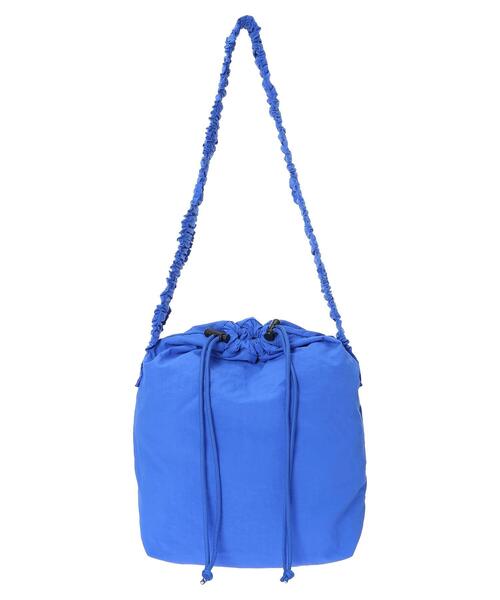 Green　Parks（グリーンパークス）の「・QUON　ドロストワンショルダーバッグ（ショルダーバッグ・レディース・ブラック/アイボリー/ブルー/レッド/グリーン・FREE）」の4枚目の写真